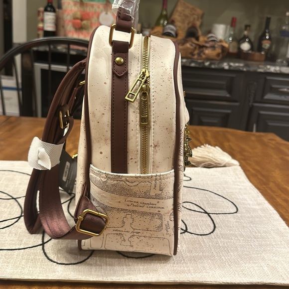 HARRY POTTER women’s Our Universe Harry Potter Marauders Map Mini Backpack - Picture 4 of 16